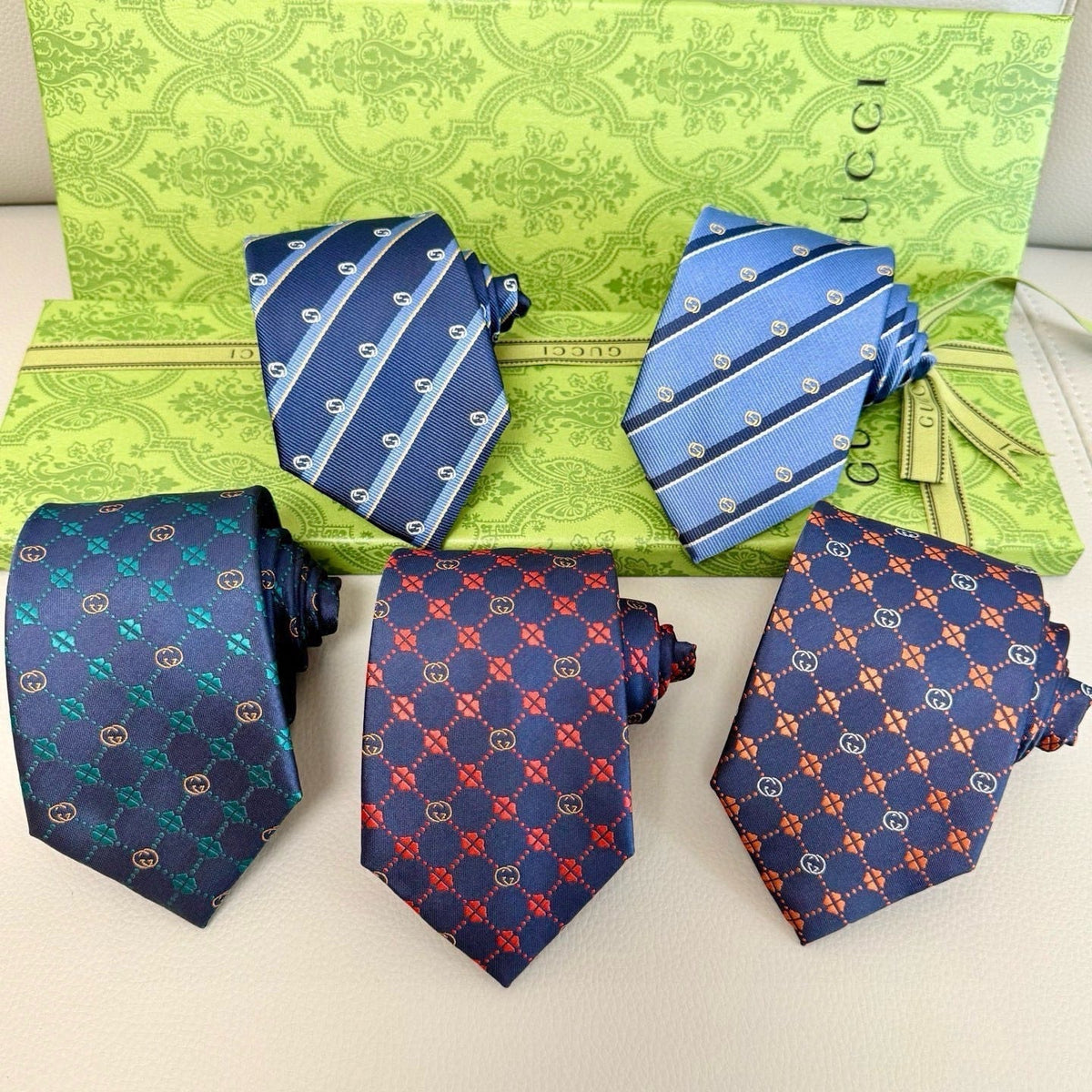 Gucci Style Men's Interlocking G Stripe Silk Tie