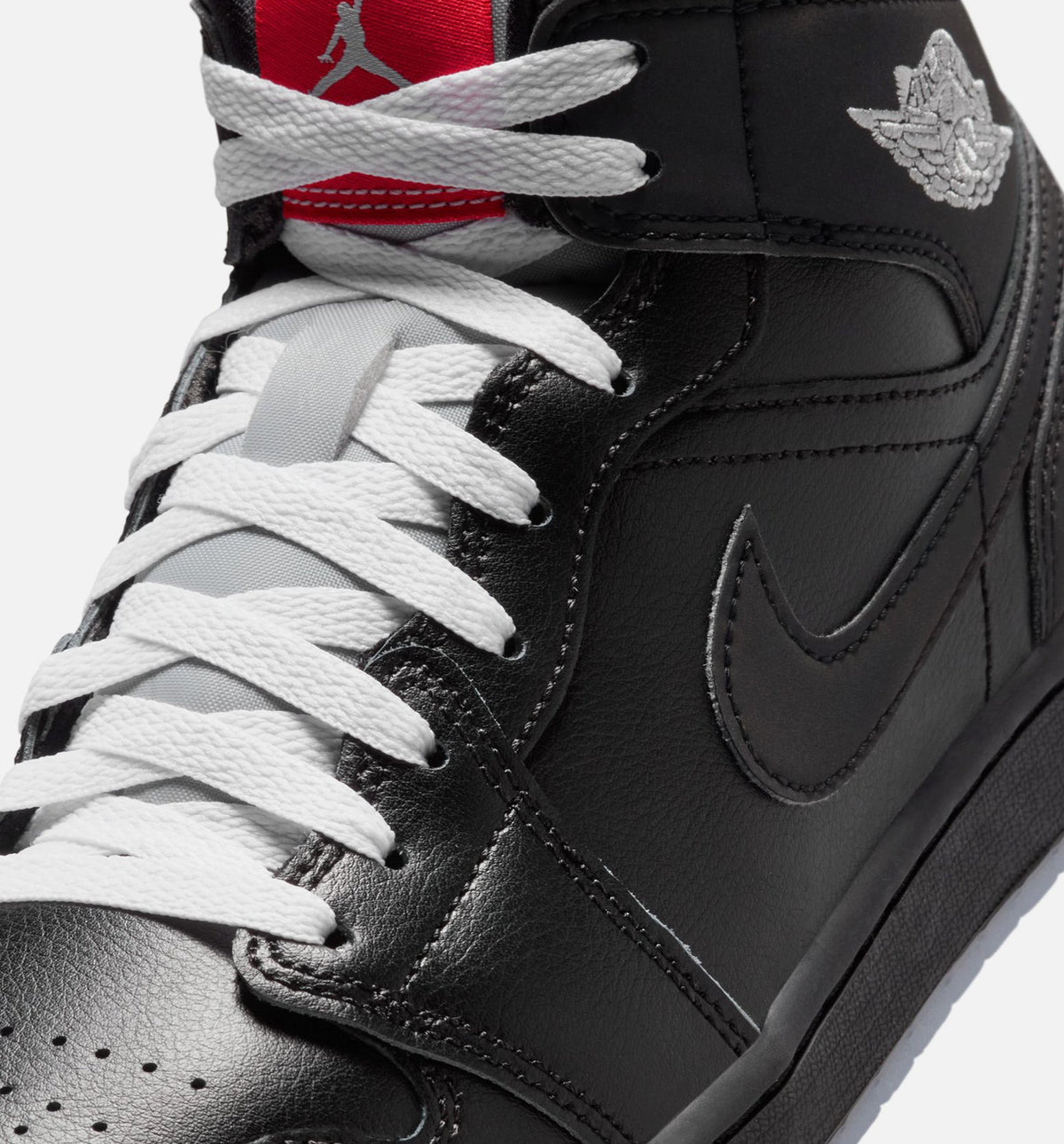 Air Jordan 1 Mid SE Men's Shoes - Black / Grey
