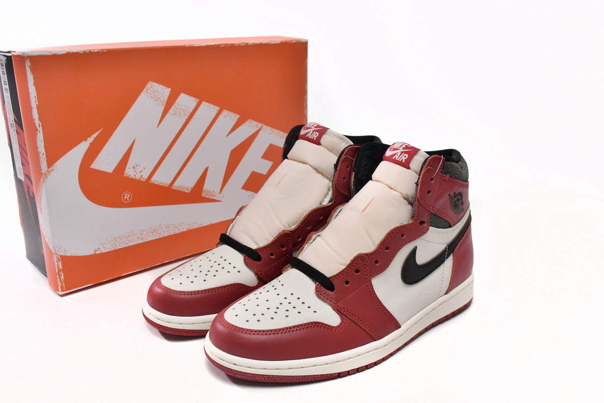 Air Jordan 1 OG Chicago Reps Sneaker DZ5485-612
