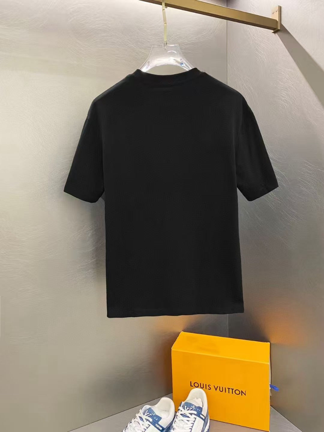 Amiri Los Angeles Line‑Art Monogram Front Graphic Crew‑Neck Short‑Sleeve T‑Shirt