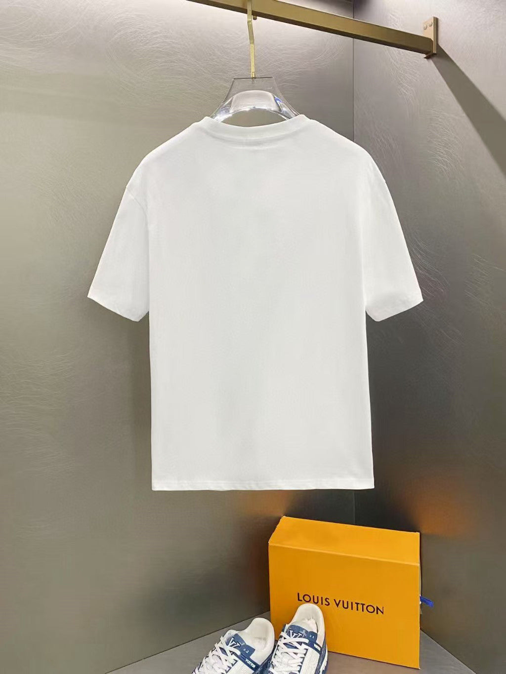 Amiri Los Angeles Line‑Art Monogram Front Graphic Crew‑Neck Short‑Sleeve T‑Shirt
