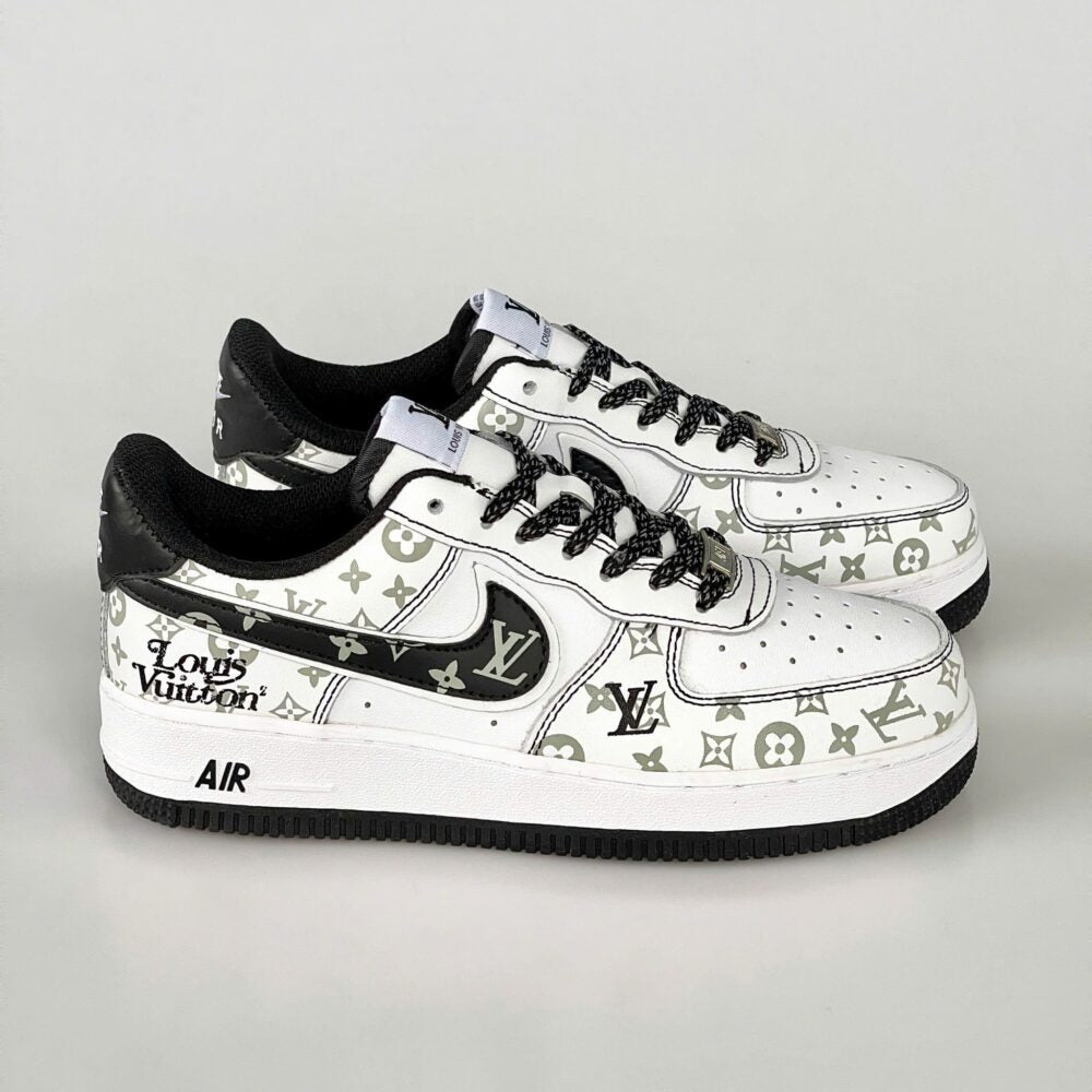 Louis Vuitton x Nike Air Force 1 Monogram Black Edition (Custom)