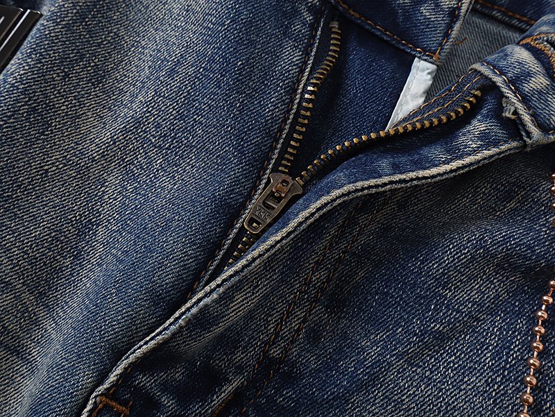 VALABASAS Washed Distressed Blue Jeans