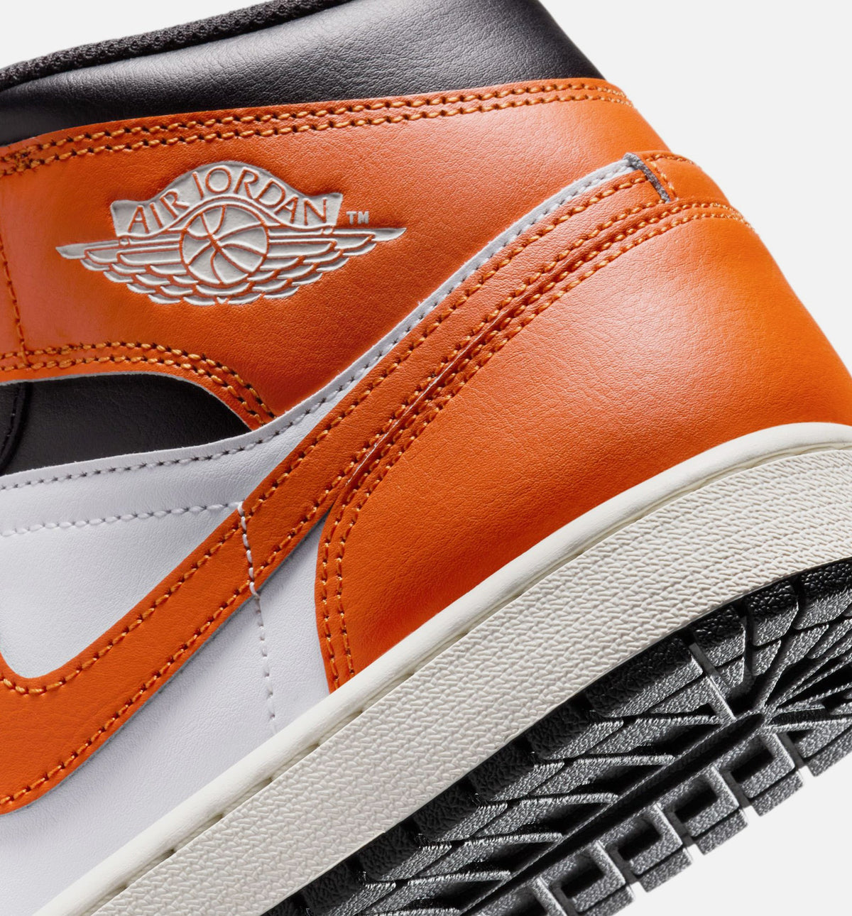 Air Jordan 1 Mid Men's Shoes - Starfish / White / Sail / Black