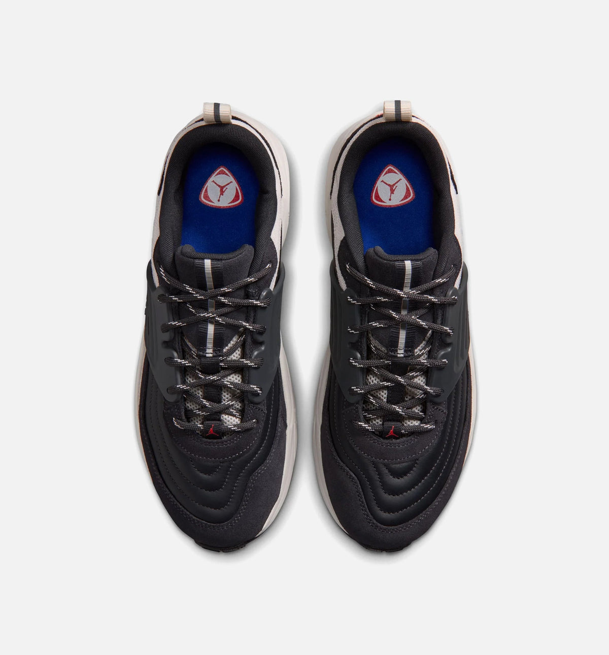 Trunner OS SE Off Noir & University Red Men's Shoes
