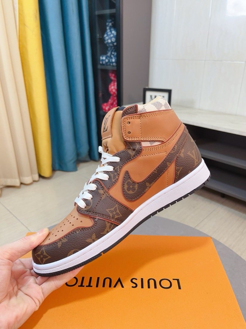 Nike Tan and Dark Brown Patterned High-Top Sneakers