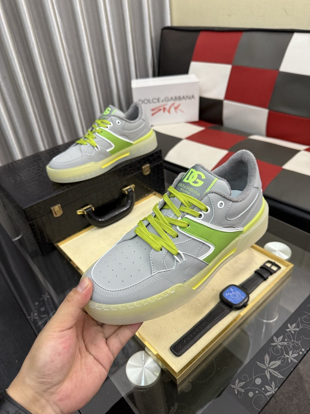 Dolce & Gabbana Lime Accent Low-Top Sneakers - Light Gray & Lime Green