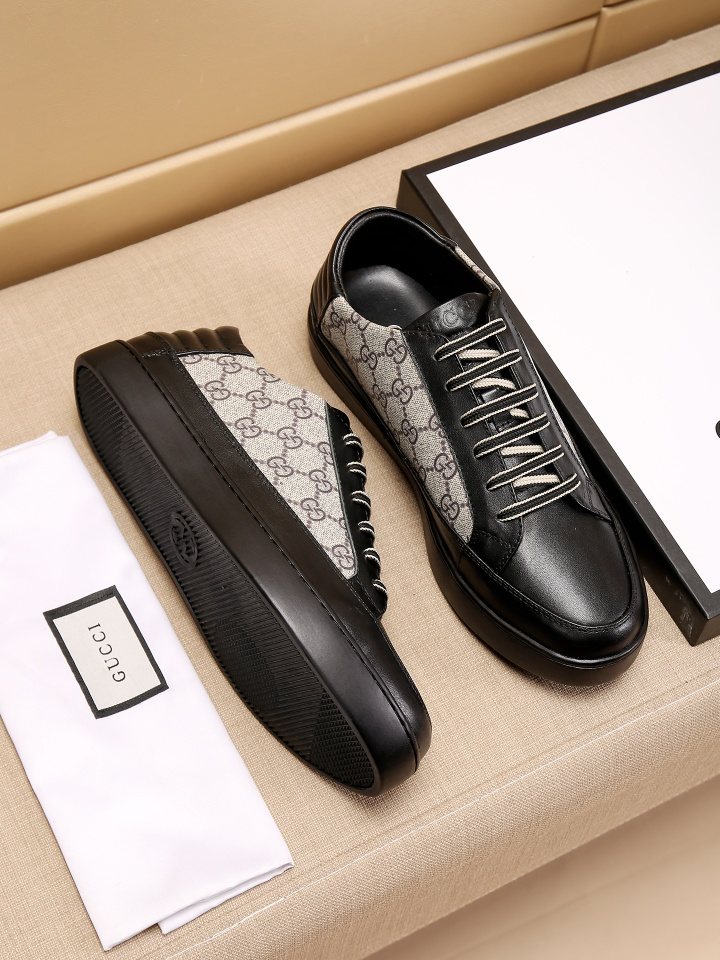 Gucci Men's Monogram Panel Low-Top Sneakers - Contrasting Sole With Textured Tread