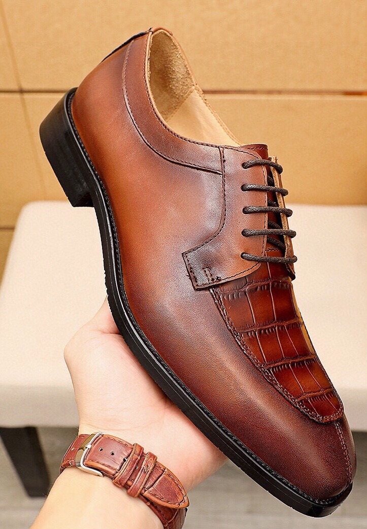 Louis Vuitton Crocodile-Embossed Lace-Up Dress Shoes