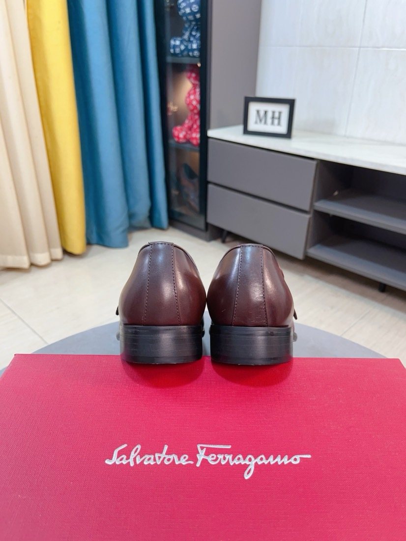 Salvatore Ferragamo Glossy Metal Ornament Loafers