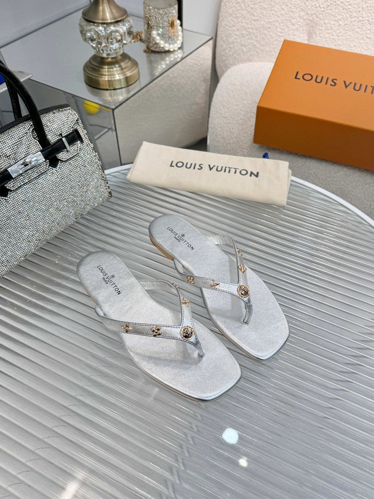 Louis Vuitton Metal-Detail Thong Sandals