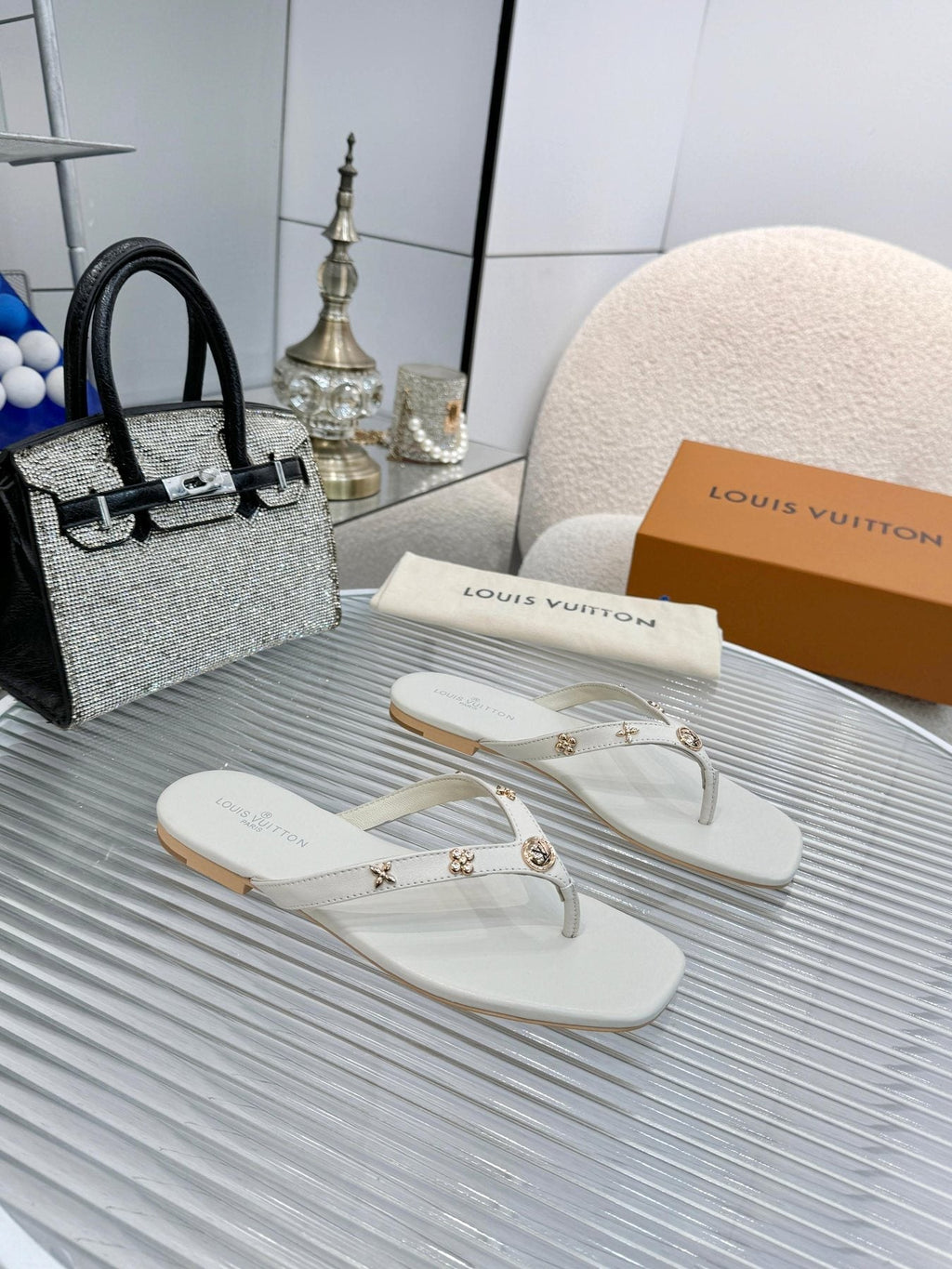 Louis Vuitton Metal-Detail Thong Sandals