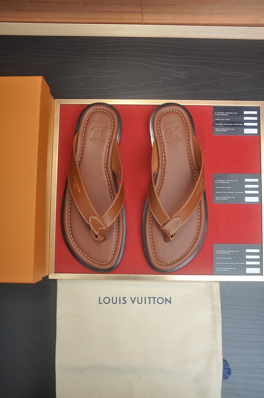 Louis Vuitton Men's Thong Sandals